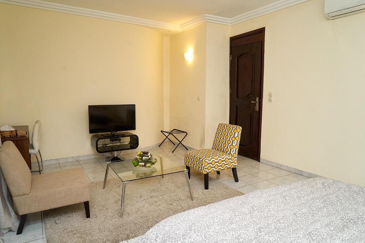 Seddo Guest House Abidjan Exterior photo